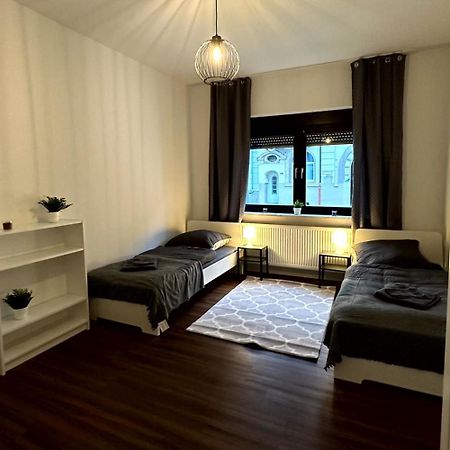 Cozy Apartment With Garden In Gelsenkirchen Zewnętrze zdjęcie