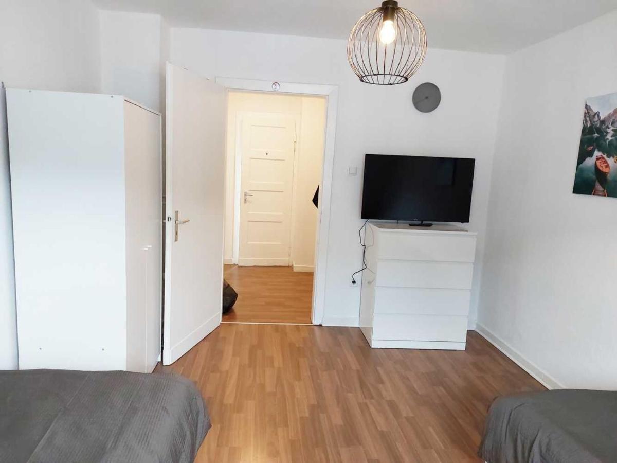 Cozy Apartment With Garden In Gelsenkirchen Zewnętrze zdjęcie