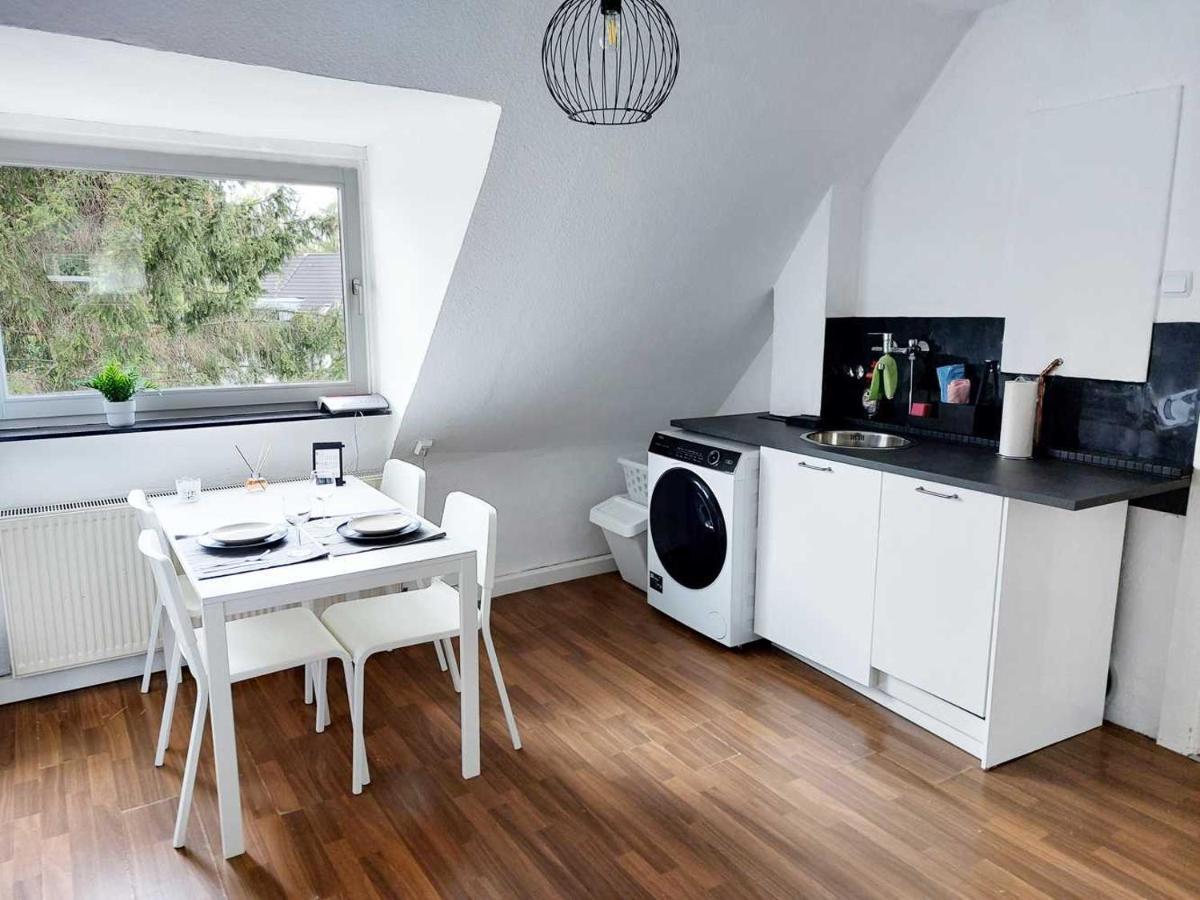 Cozy Apartment With Garden In Gelsenkirchen Zewnętrze zdjęcie