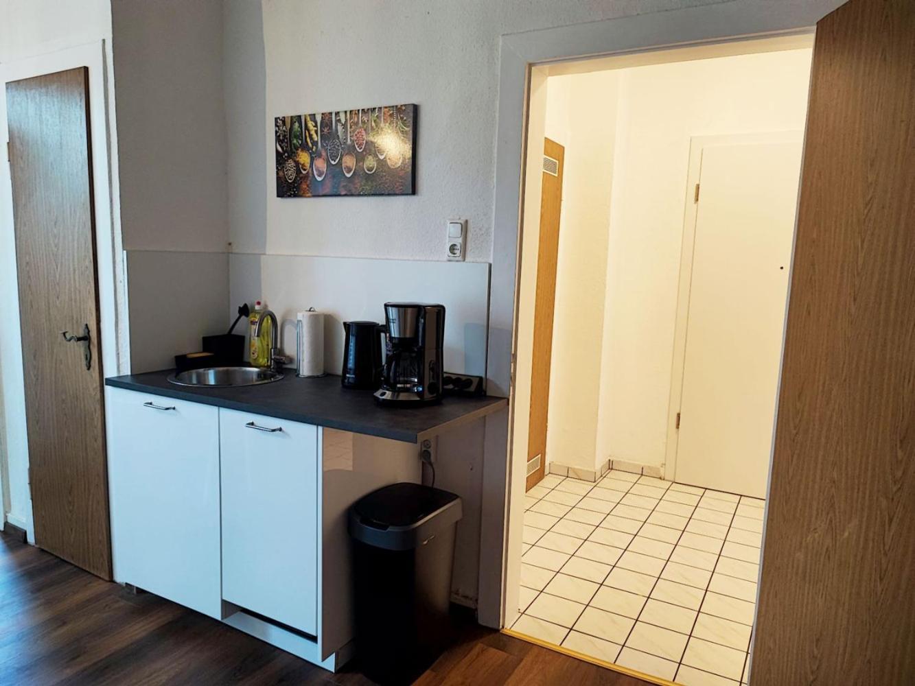 Cozy Apartment With Garden In Gelsenkirchen Zewnętrze zdjęcie