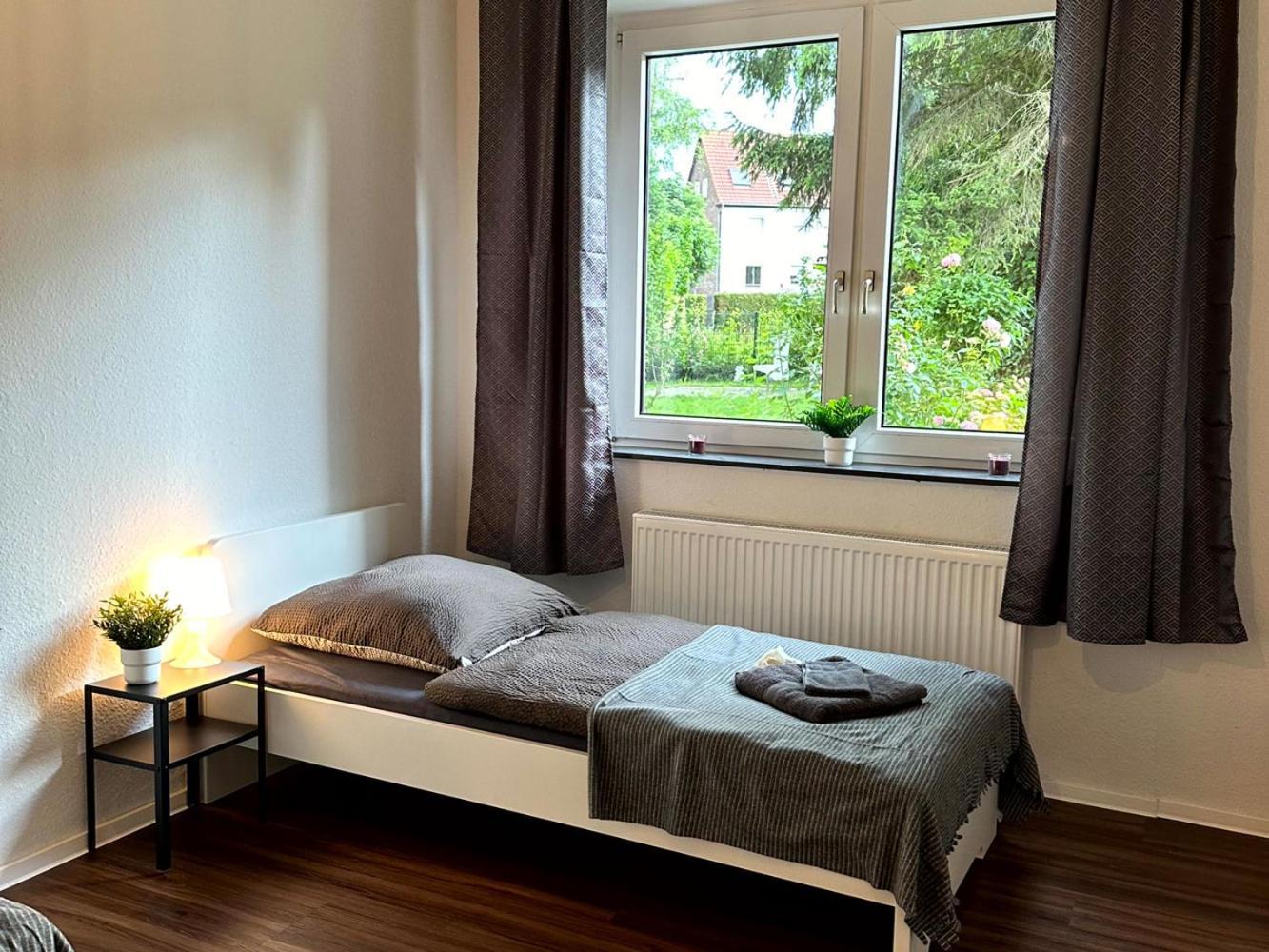 Cozy Apartment With Garden In Gelsenkirchen Zewnętrze zdjęcie